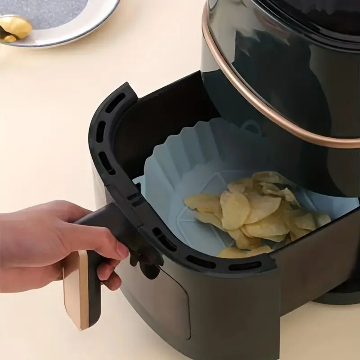 وعاء سيليكون قابل لإعادة الاست - مراجعة Air Fryer Silicone Pot Liner وسعره